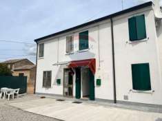 Foto Appartamento in vendita a Riva del Po
