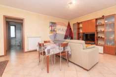 Foto Appartamento in vendita a Robecco D'Oglio