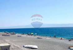 Foto Appartamento in vendita a Roccalumera