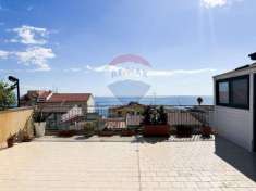 Foto Appartamento in vendita a Roccalumera