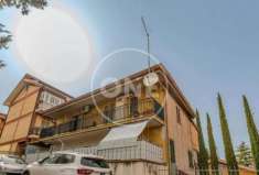 Foto Appartamento in vendita a Roma - 2 locali 104mq