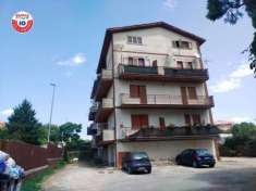 Foto Appartamento in vendita a Roma - 4 locali 125mq