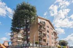 Foto Appartamento in vendita a Roma - 4 locali 130mq