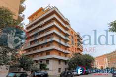 Foto Appartamento in vendita a Roma