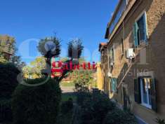 Foto Appartamento in vendita a Roma