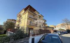 Foto Appartamento in vendita a Roma