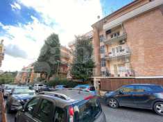 Foto Appartamento in vendita a Roma