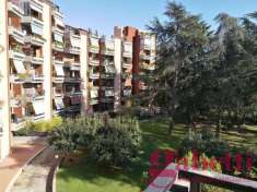 Foto Appartamento in vendita a Roma
