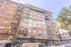 Foto Appartamento in vendita a Roma