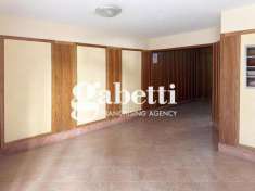 Foto Appartamento in vendita a Roma