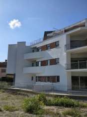 Foto Appartamento in vendita a Roma