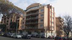 Foto Appartamento in vendita a Roma