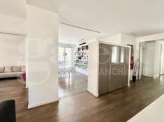 Foto Appartamento in vendita a Roma