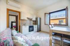 Foto Appartamento in vendita a Roma