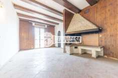 Foto Appartamento in vendita a Roma