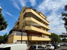 Foto Appartamento in vendita a Roma