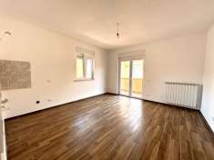 Foto Appartamento in vendita a Roma