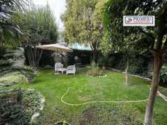 Foto Appartamento in vendita a Roma