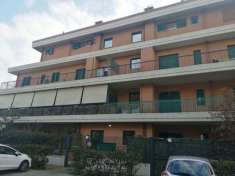 Foto Appartamento in vendita a Roma
