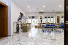 Foto Appartamento in vendita a Roma