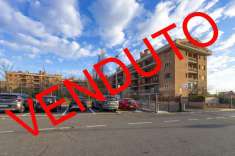 Foto Appartamento in vendita a Roma