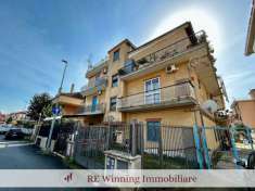 Foto Appartamento in vendita a Roma