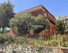 Foto Appartamento in vendita a Roma