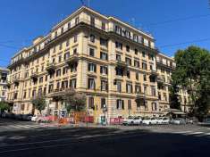 Foto Appartamento in vendita a Roma