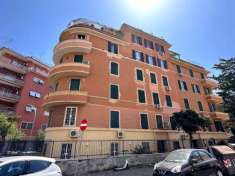 Foto Appartamento in vendita a Roma