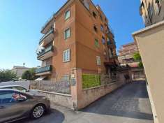 Foto Appartamento in vendita a Roma