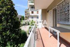 Foto Appartamento in vendita a Roma