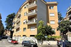 Foto Appartamento in vendita a Roma