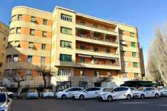 Foto Appartamento in vendita a Roma