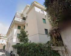 Foto Appartamento in vendita a Roma