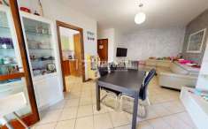 Foto Appartamento in vendita a Roma