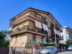 Foto Appartamento in vendita a Roma