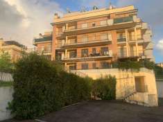 Foto Appartamento in vendita a Roma