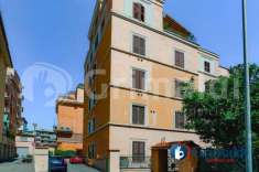 Foto Appartamento in vendita a Roma