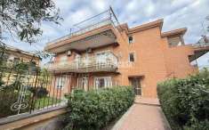 Foto Appartamento in vendita a Roma
