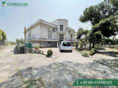 Foto Appartamento in vendita a Roma