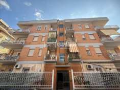 Foto Appartamento in vendita a Roma