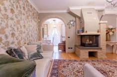 Foto Appartamento in vendita a Roma