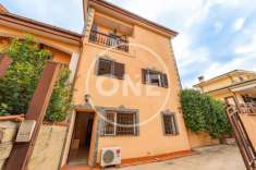 Foto Appartamento in vendita a Roma