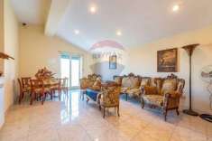 Foto Appartamento in vendita a Roma