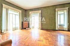 Foto Appartamento in vendita a Roma