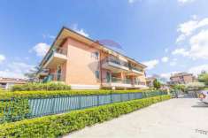 Foto Appartamento in vendita a Roma