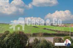 Foto Appartamento in vendita a Roma