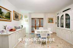 Foto Appartamento in vendita a Roma