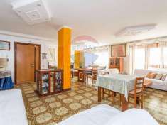 Foto Appartamento in vendita a Roma