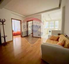 Foto Appartamento in vendita a Roma